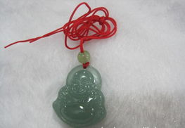 厂价直销，尽享实惠 揭秘仿翡翠玉夜光观音佛吊坠批发零售